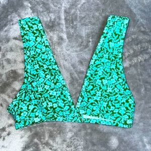 NWT Aerie bikini top